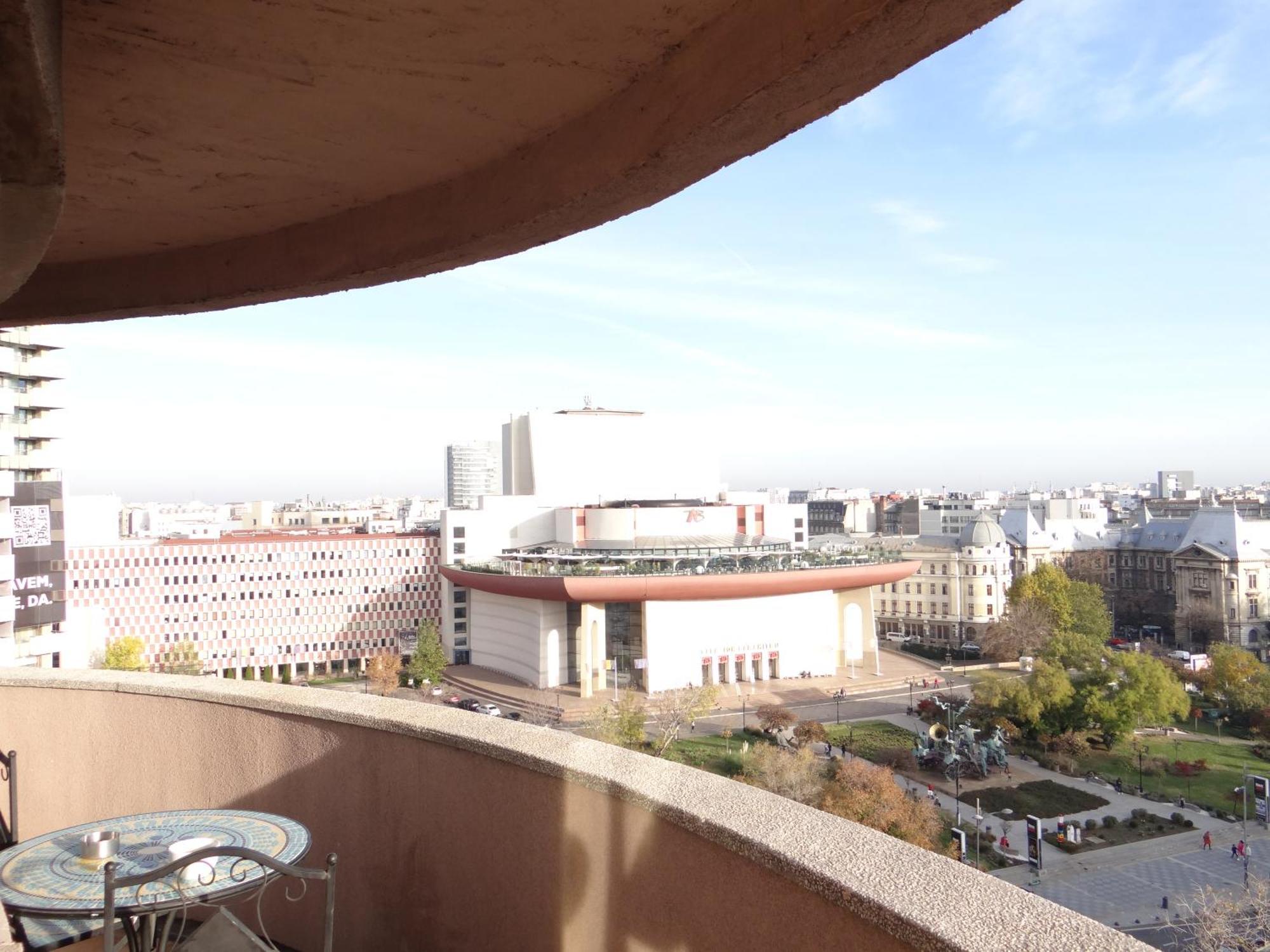 The One Balcescu- Best View Over City Center Бухарест Экстерьер фото
